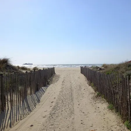 Le Sopraland 419, T2 Climatise, Piscine, Parking